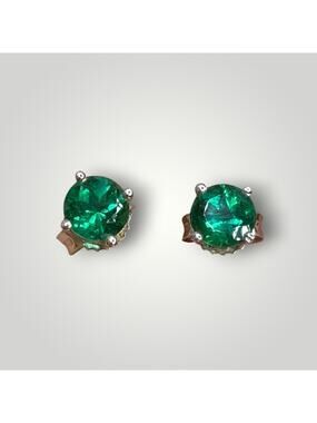 STS Solid 14K White Gold Emerald Stud Earrings 0,6g